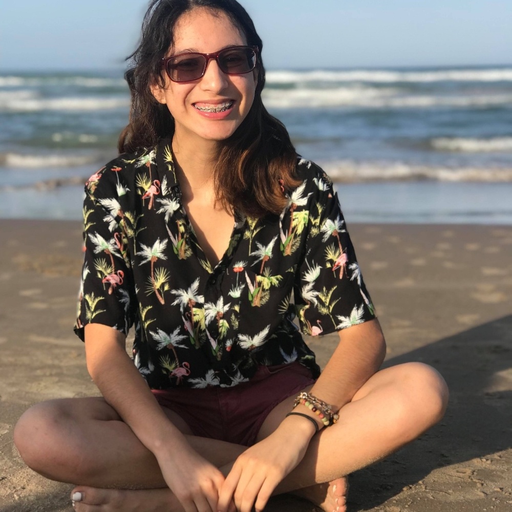 Meet your Posher, Ashley